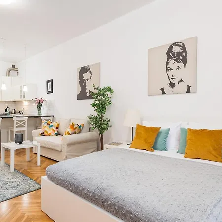 Harmony - Loftaffair Apartment